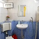 стойнови Homestay *